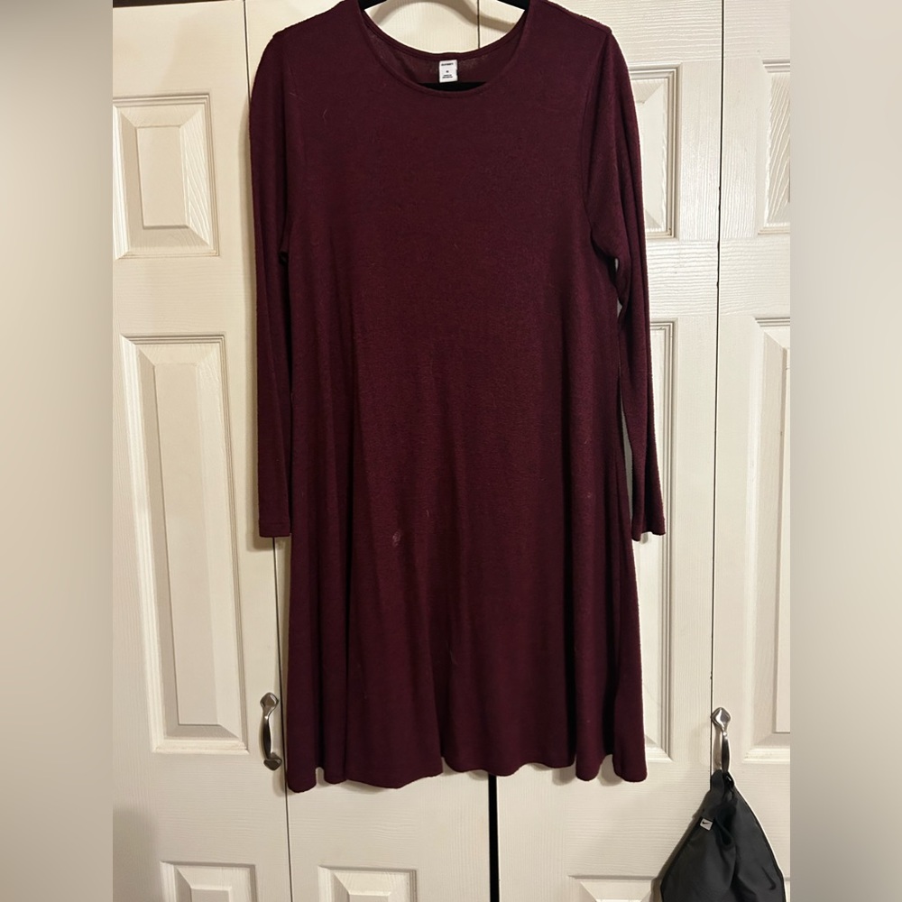 Maroon long sleeve dress